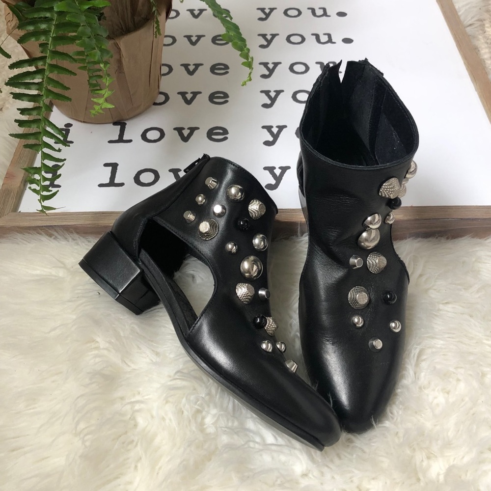 🇮🇹 NEW **DIXIE ITALIAN BRAND LEATHER BOOTIES SIZE 37